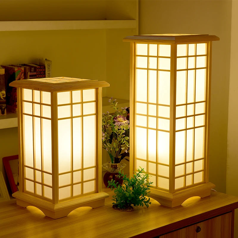 Sauve, lanterne japonaise en bois carré, en situation