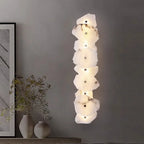 Applique en éclats de marbre superposés, de 1 à 9 pierres – Anduze dans un intérieur