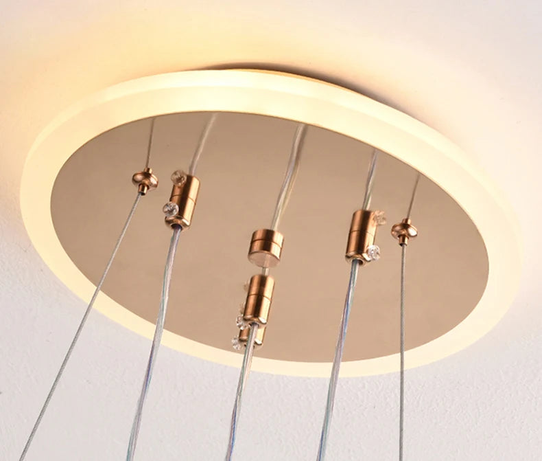 Lustre anneau de lumière torsadé et trois globes, 60 cm – Noirlac
