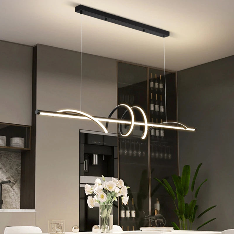 Lustre LED trait de lumière en vague, 100 ou 120 cm – Serrant, vue d’ambiance
