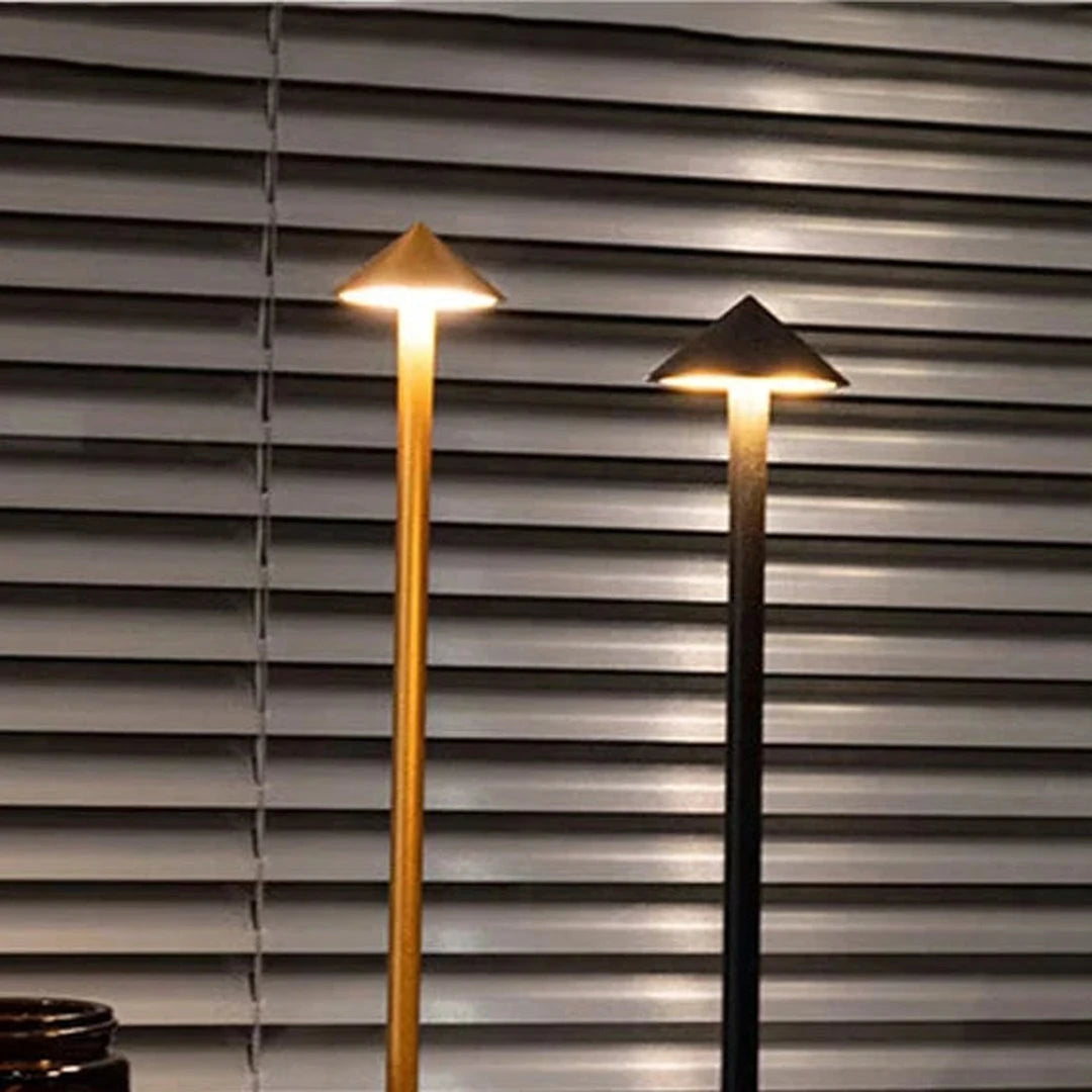 Levanto, lampe sans fil de restaurant, en situation