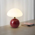 Lampe à poser champignon, pied en céramique – Grasse dans un intérieur
