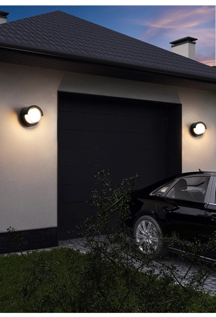 Applique extérieure LED, cinq formes, avec ou sans détecteur – Crozon, vue d’ambiance