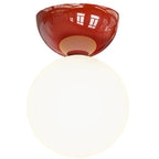 Petit plafonnier globe opalin, rouge, vert ou chromé – Colmar, sur fond blanc