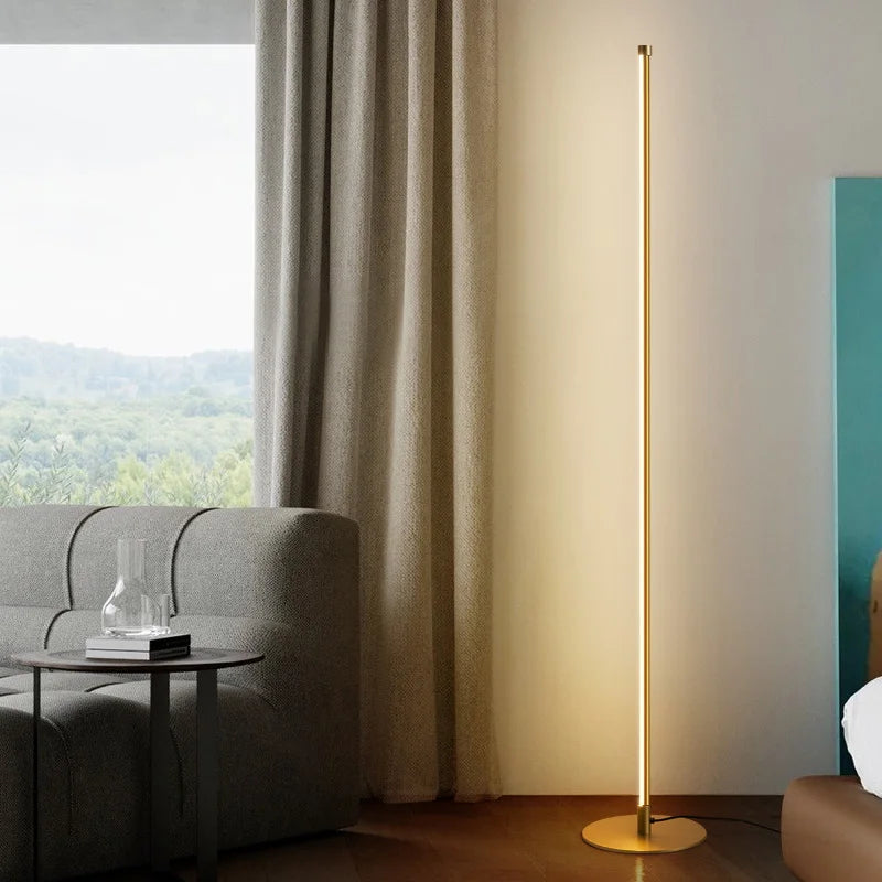 Lampadaire ligne LED, noir, doré ou argenté, 160 cm – Yèvre