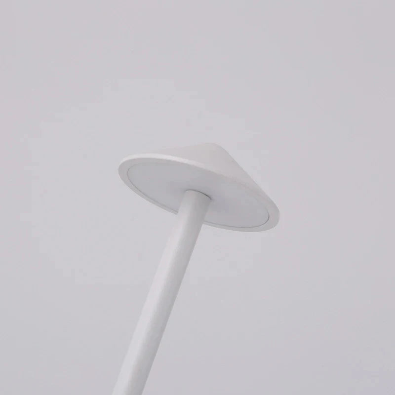 Lampe à poser sans fil, tactile, dorée ou blanche – Levanto