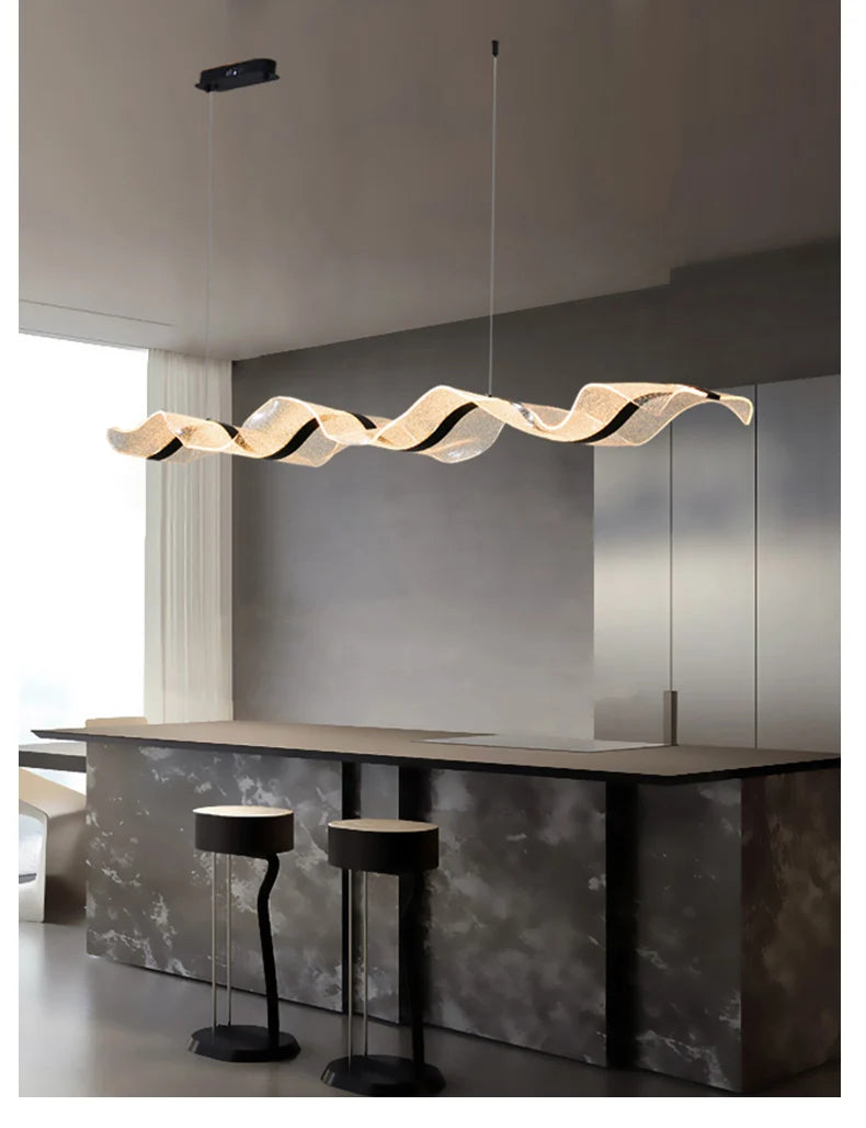 Lustre LED en vague, ciel étoilé ou ondulations, 80 à 120 cm – Brissac, vue d’ambiance