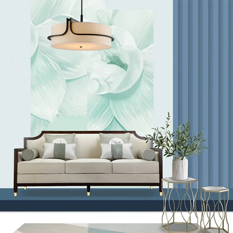 Suspension tambour en tissu et métal noir – Malmaison dans un intérieur