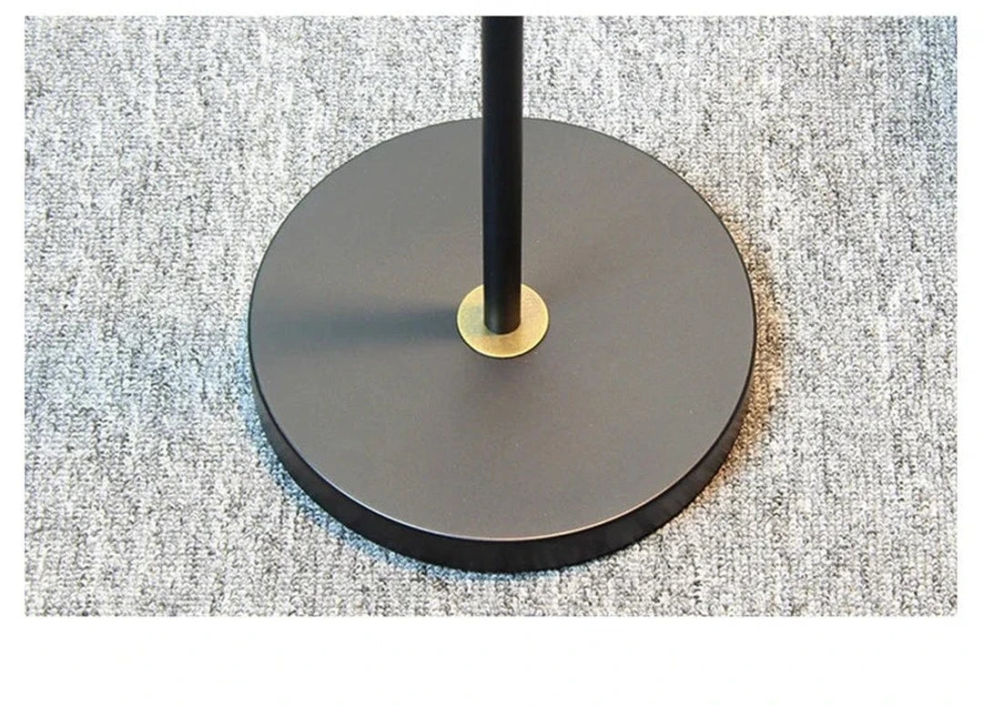 Montpazier, liseuse orientable, touches dorées, en situation