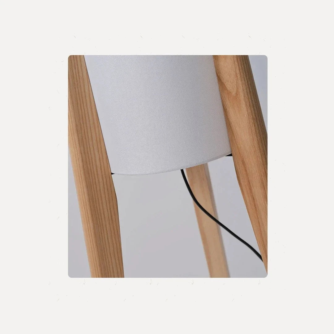 Peyre, trépied en noyer et cylindre de tissu