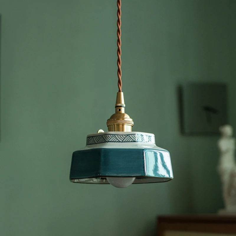 Suspension en céramique peinte, style rétro – Óbidos, vue d’ambiance