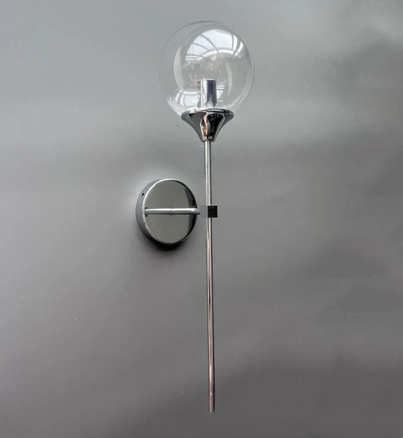 Applique globe de verre sur tige dorée ou chromée – Beynac, finition tige chromée, verre transparent / À l'unité