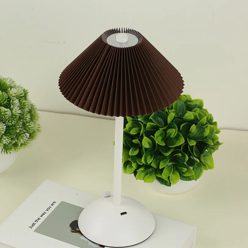 Lampe sans fil abat-jour plissé, six couleurs, tactile – Obernai, finition pied blanc, abat-jour chocolat