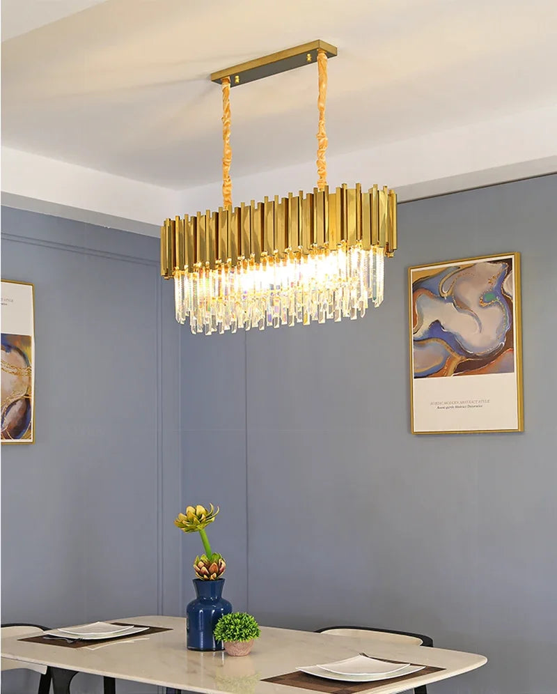 Lustre cristal et acier doré, Ø 40 ou 55 cm – Pompadour, vue d’ambiance