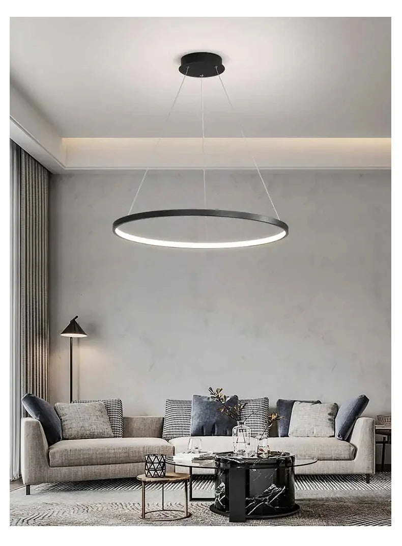 Suspension anneau de lumière LED, Ø 40 à 100 cm – Ermenonville, vue d’ambiance