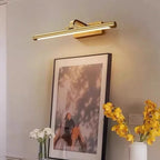 Applique LED laiton orientable pour miroir, 43 à 72 cm – Abano, vue d’ambiance
