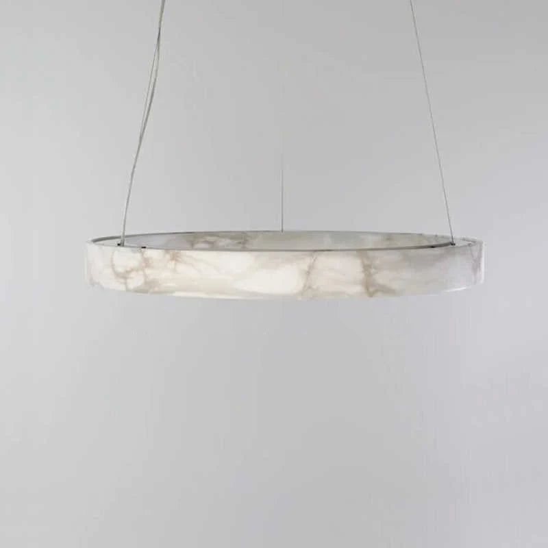 Suspension anneau effet albâtre, LED intégrée – Urbino, sur fond clair