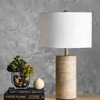 Lampe à poser pied en bois cérusé et abat-jour blanc – Barbizon, vue d’ambiance