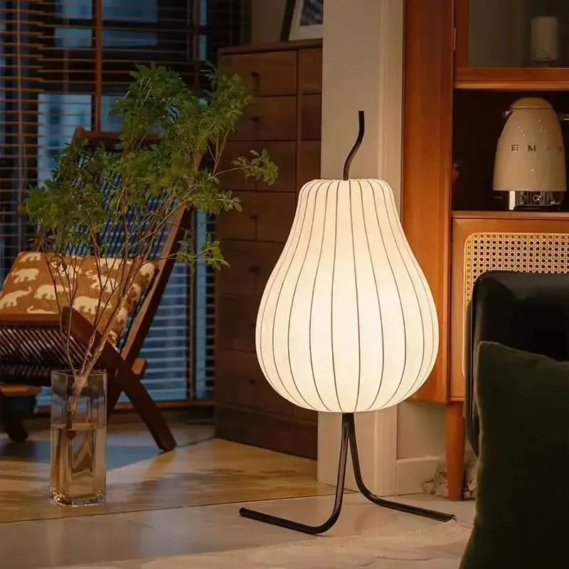 Lampadaire poire en soie, style japonais – Gion allumé