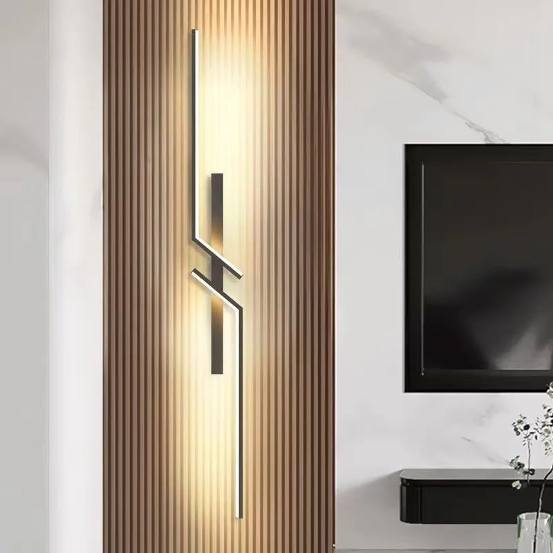 Applique LED longue ligne brisée, noir ou doré, 60 à 100 cm – Lussan, vue d’ambiance