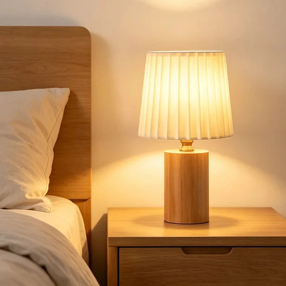 Lampe à poser bois et abat-jour plissé crème – Tottori