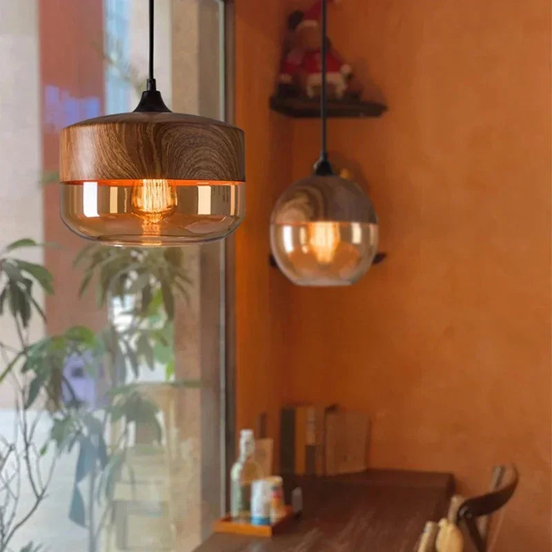 Suspension en verre ambré ou transparent, style scandinave – Alba dans un intérieur