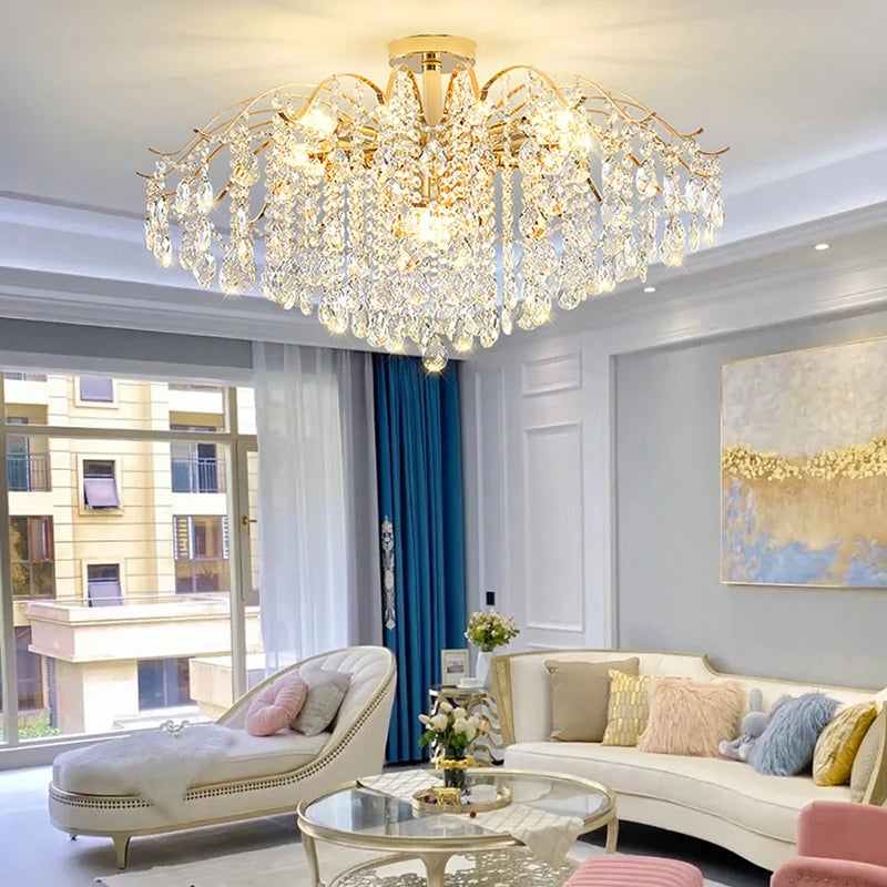 Plafonnier lustre en cristal doré, 10 à 14 lumières – Versailles allumé