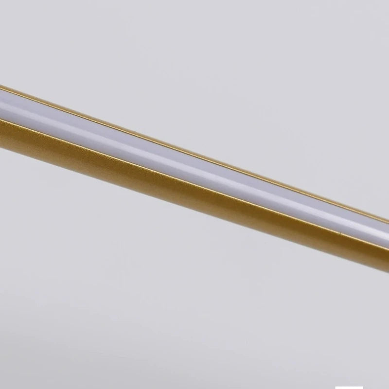Applique LED longue ligne fine, dorée ou noire, 68 à 128 cm – Merano, vue de détail