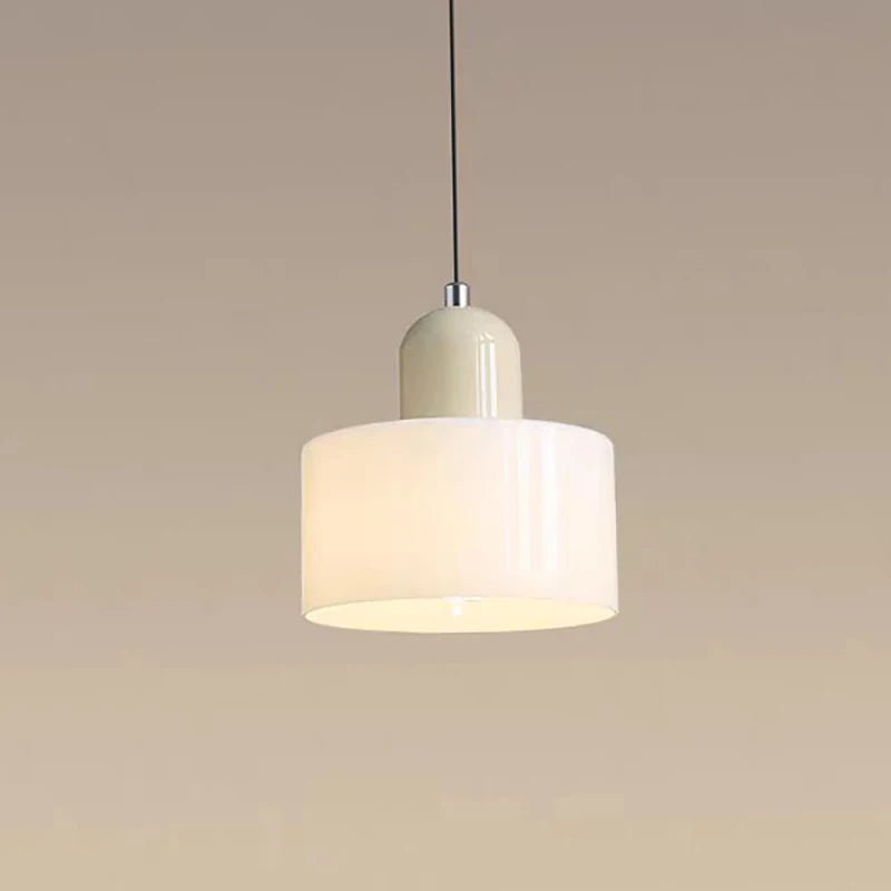 Suspension cylindre en verre coloré – Ravello allumée