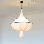 Suspension en tissu drapé à frange, style français – Chambord dans un intérieur