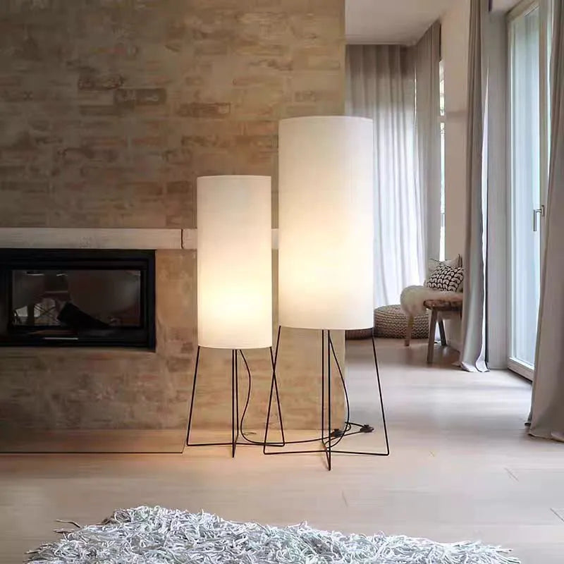 Lampadaire design en tissu, H 120 cm – Ikaho, vue d’ambiance
