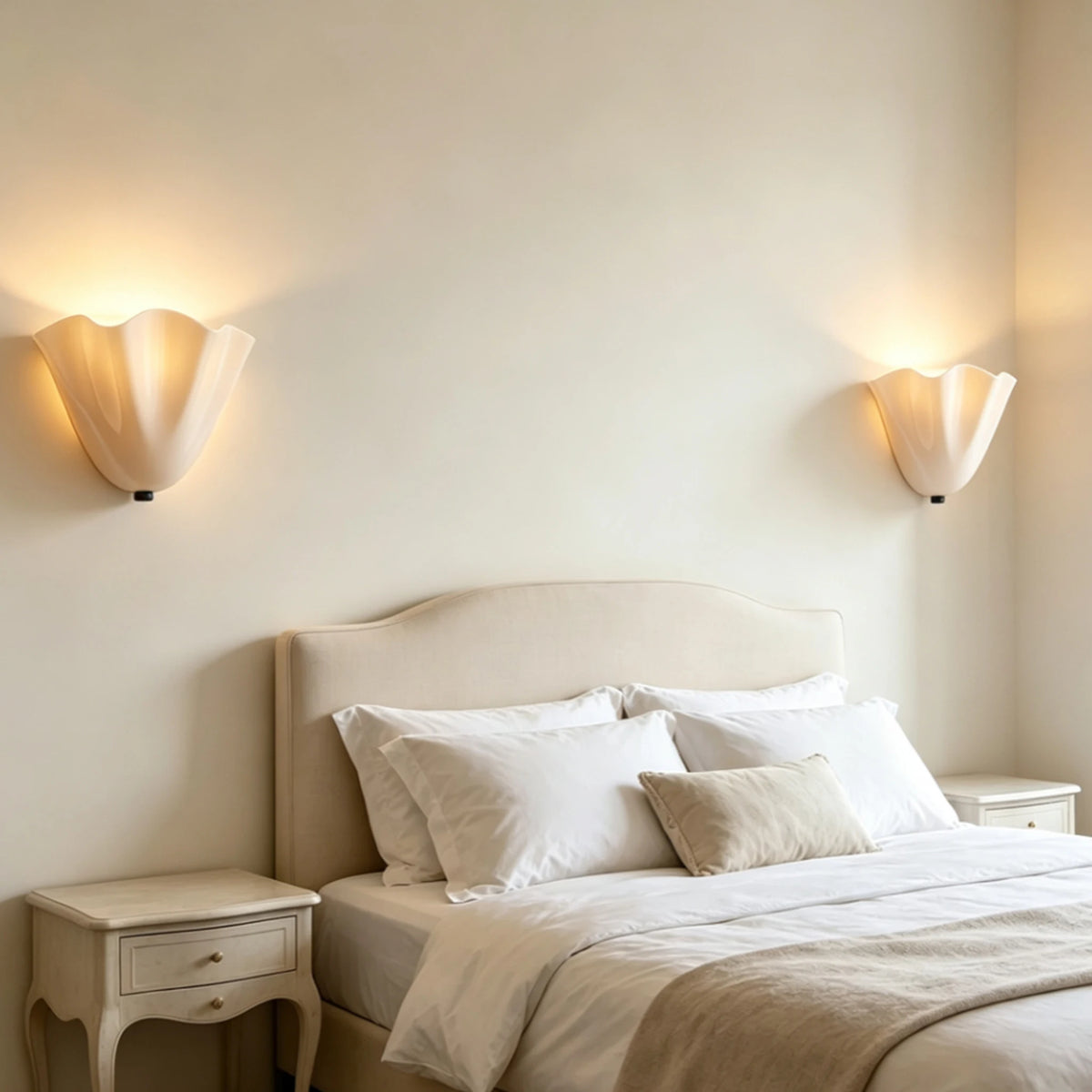 Applique coquille en verre festonné, cinq couleurs – Ceyreste, vue d’ambiance