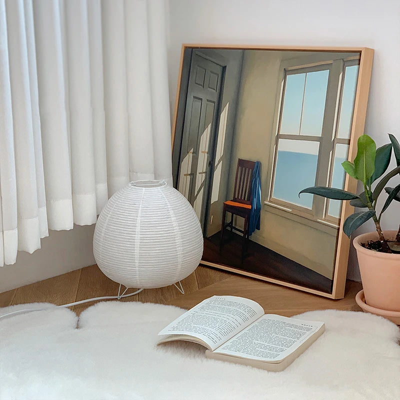Lampe à poser en papier de riz, esprit japonais – Agay, vue d’ambiance