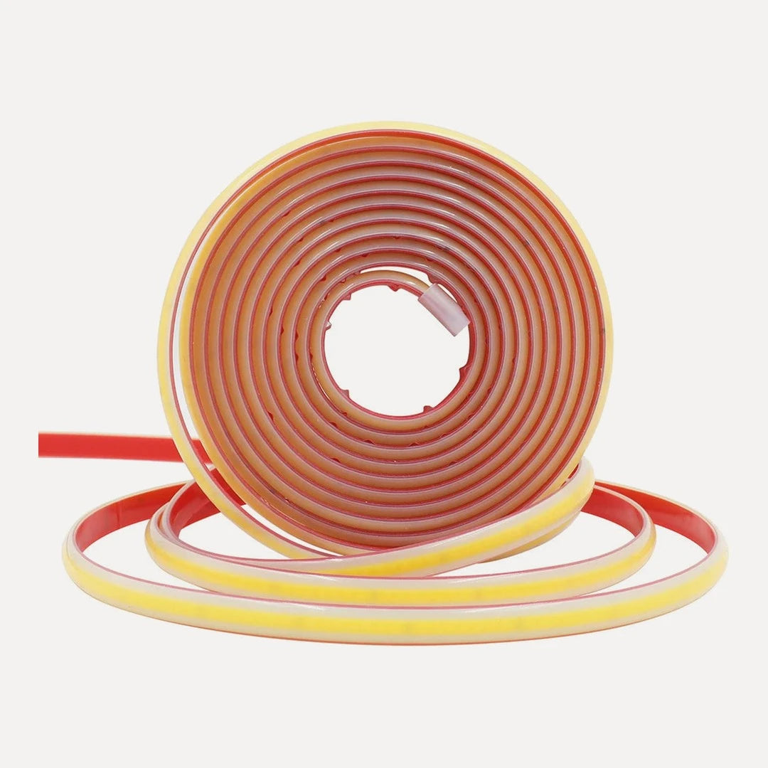 Ruban LED COB blanc chaud 230 V pilotable, 5 à 30 m – Luzech, sur fond blanc