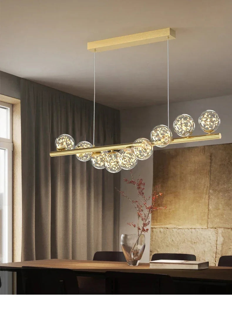 Lustre ligne de globes de verre, 72 à 112 cm – Breteuil, vue d’ambiance