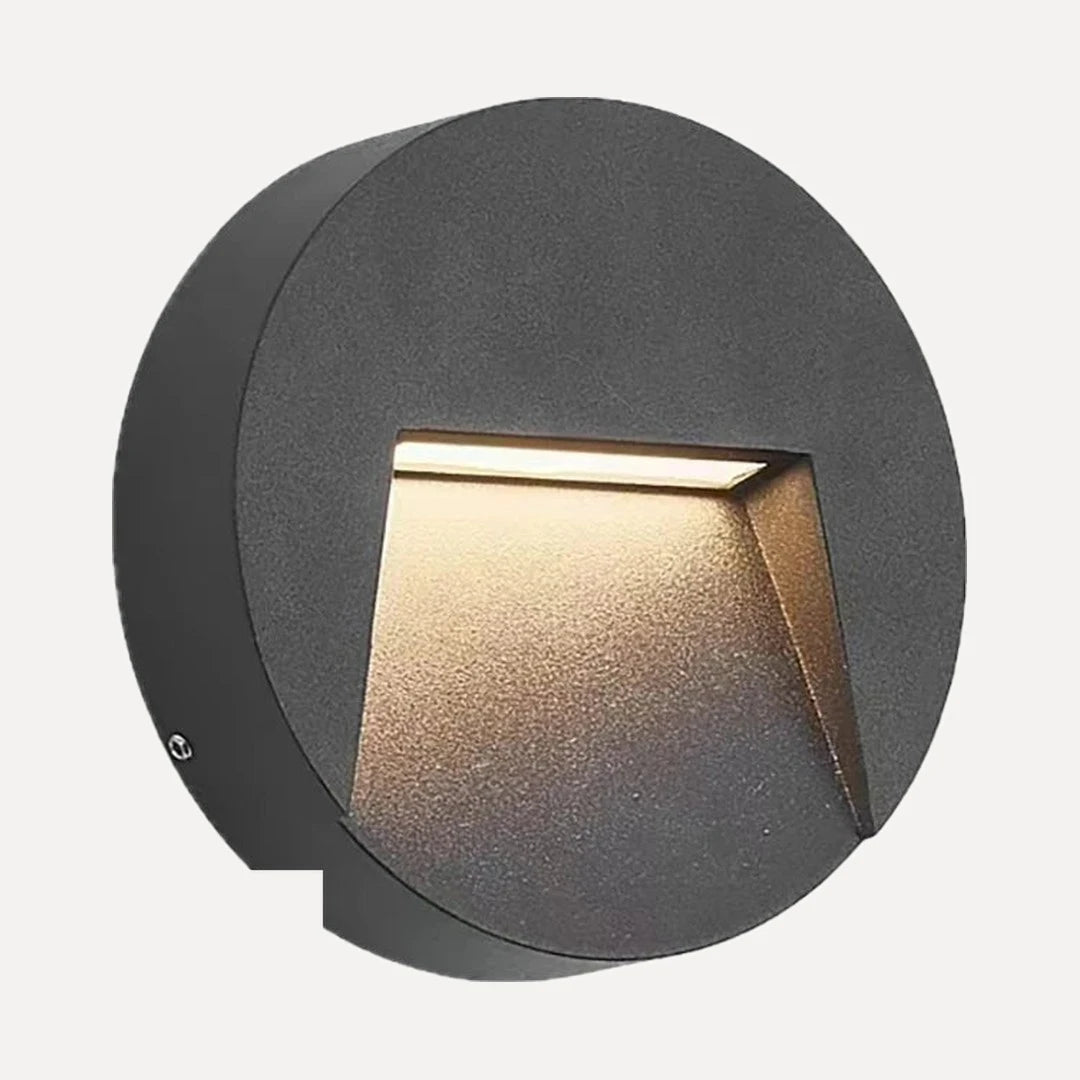 Pénestin, balise de passage, lumière vers le sol, ronde, ouverture lisse