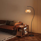 Lampadaire vintage wabi-sabi, H 155 cm – Vernazza dans un intérieur
