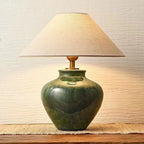 Lampe jarre en céramique, vert émaillé ou terre cuite – Fayence allumée
