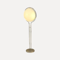 Un globe sur tige, H 120 cm