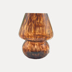 Lampe à poser champignon en verre écaille – Calvi, vue d’ambiance