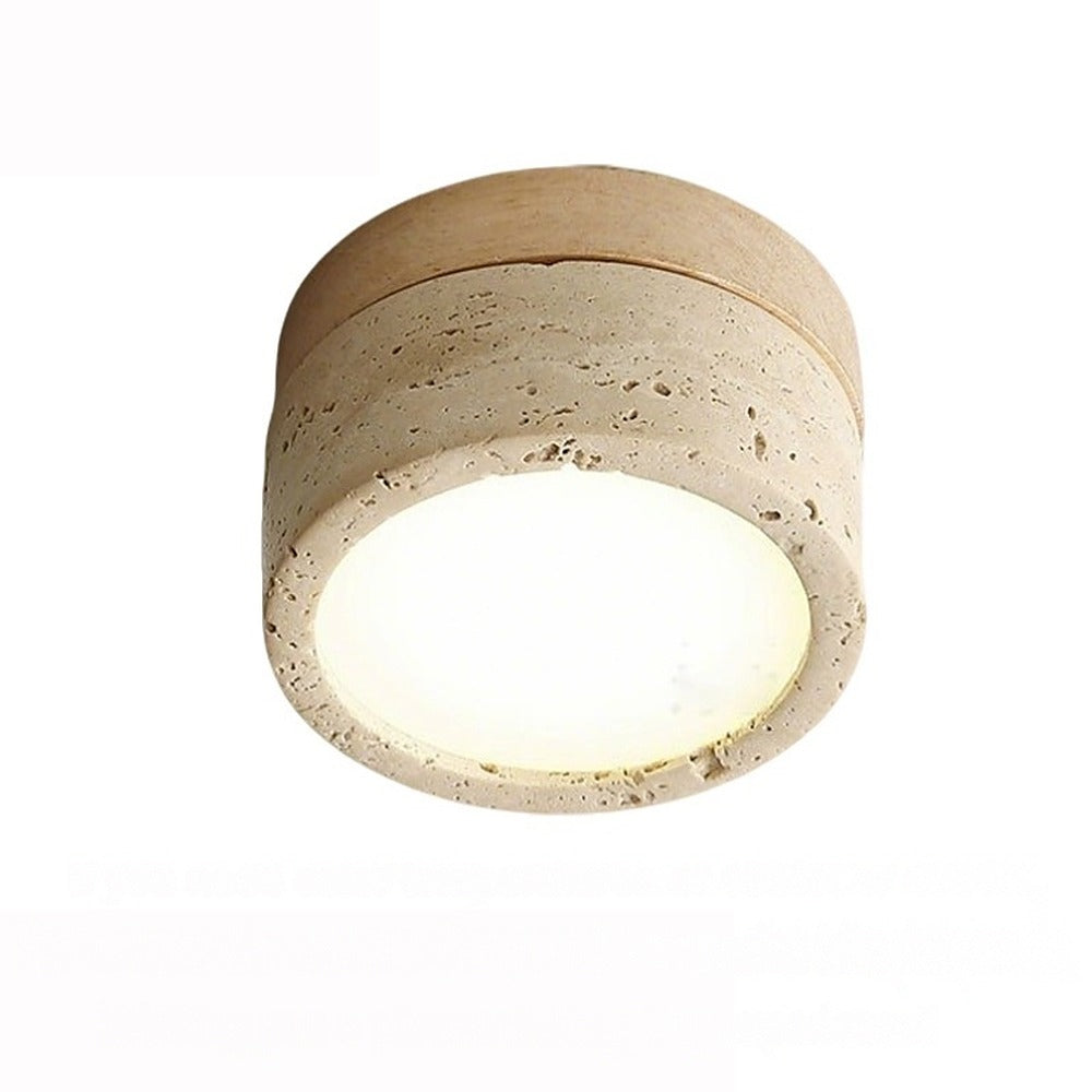 Petit plafonnier spot en travertin, LED blanc chaud – Cucuron, sur fond blanc