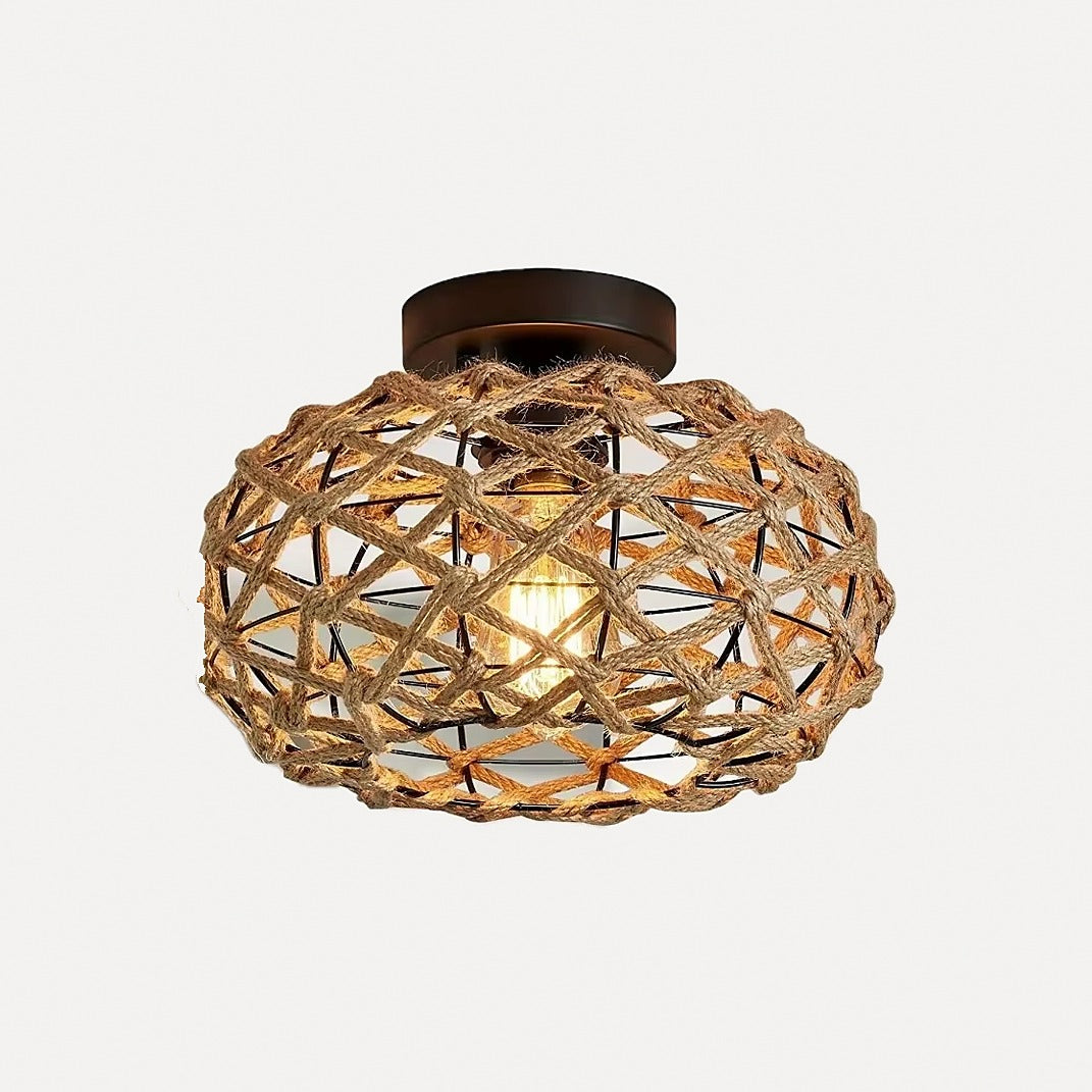 Plafonnier boule en corde de chanvre tressée – Èze, sur fond blanc