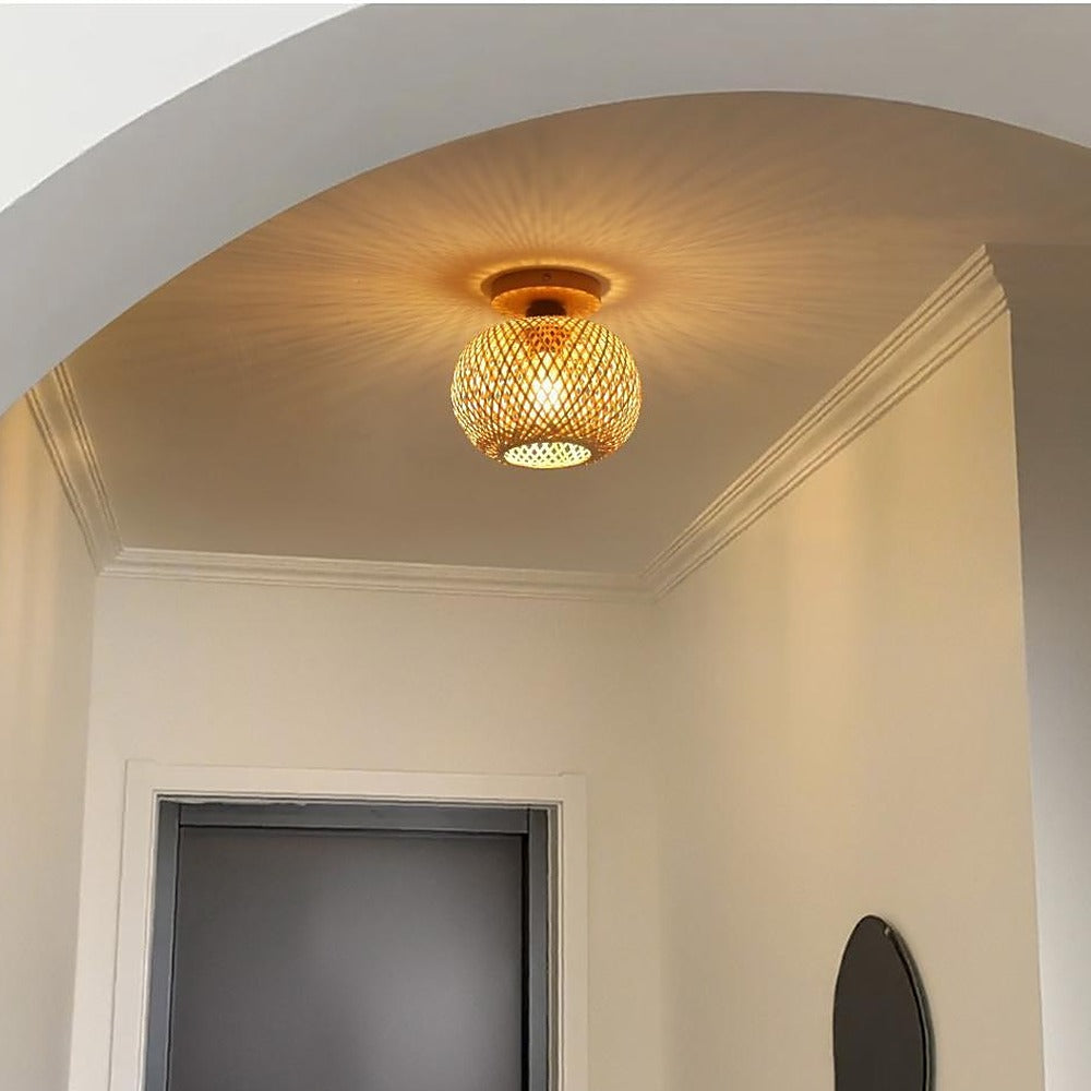 Plafonnier dôme en bambou tressé, Ø 30 cm – Hirado dans un intérieur