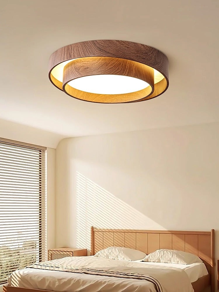 Plafonnier anneau effet noyer et halo doré, Ø 40 ou 50 cm – Kaga allumé
