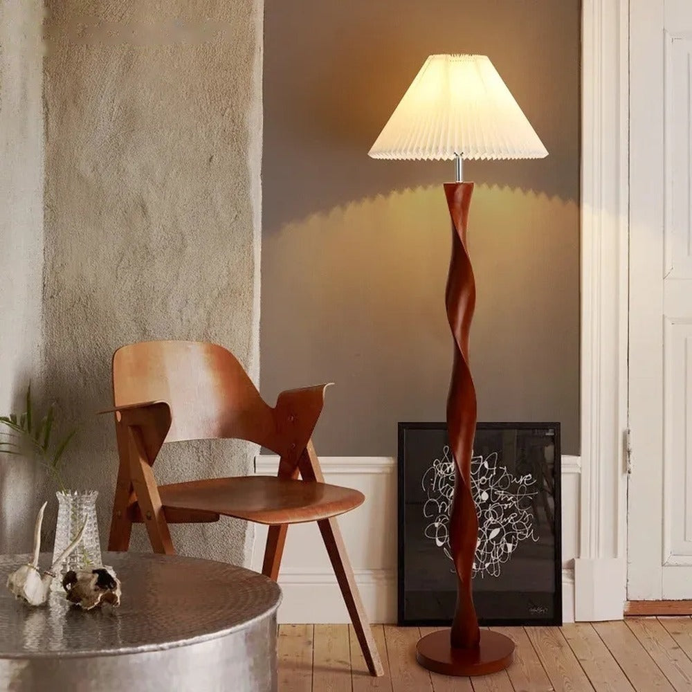 Lampadaire bambou massif et abat-jour en tissu, cinq modèles – Kawagoe, vue d’ambiance