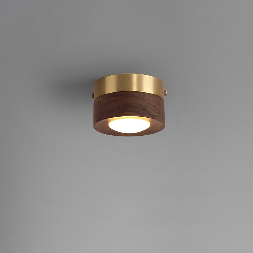 Petit plafonnier en bois et laiton, spot Ø 10 cm – Kurama, finition noyer et laiton