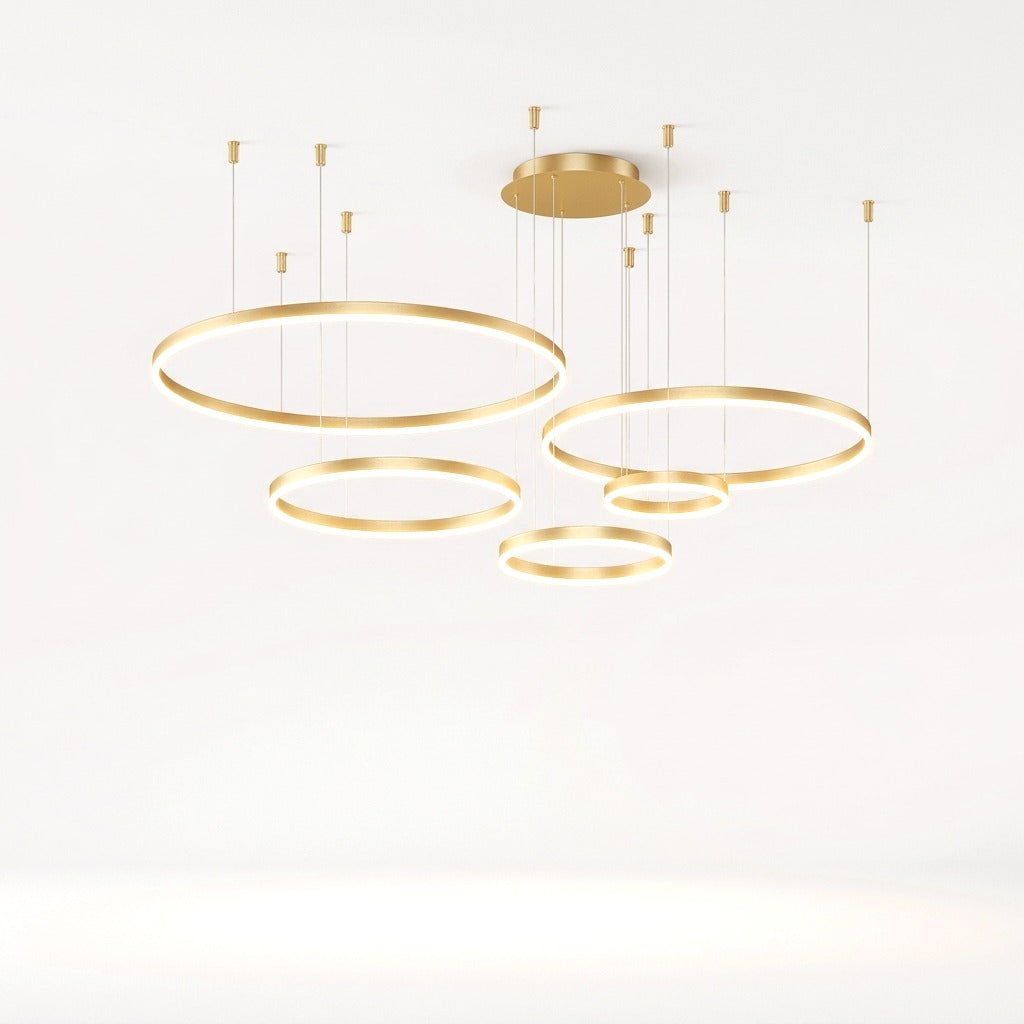 Suspension anneaux LED, de 1 à 5 cercles, quatre finitions – Certaldo, sur fond uni