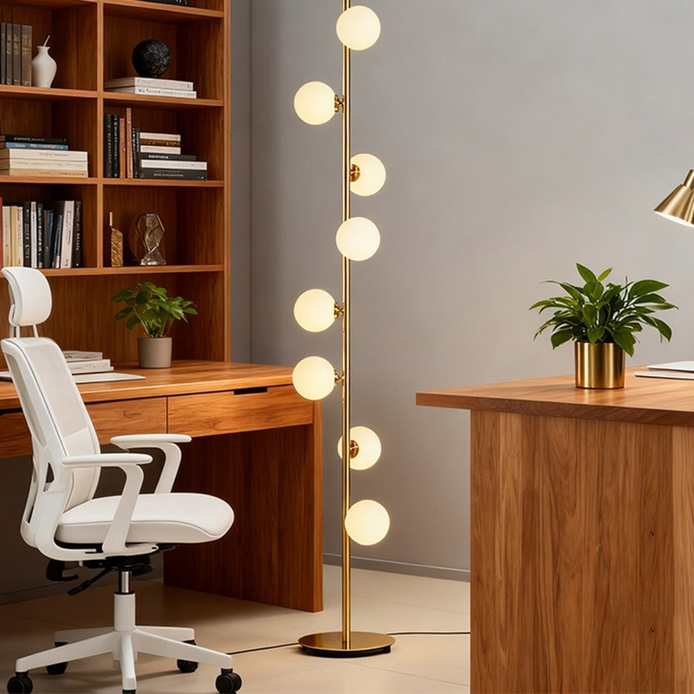 Lampadaire tige et 9 globes de verre, H 165 cm – Ostende, sur fond blanc