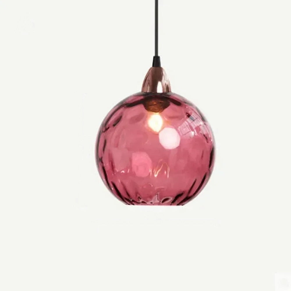 Suspension globes en verre coloré, 1 à 5 lumières – Positano, finition globe framboise / Dorée