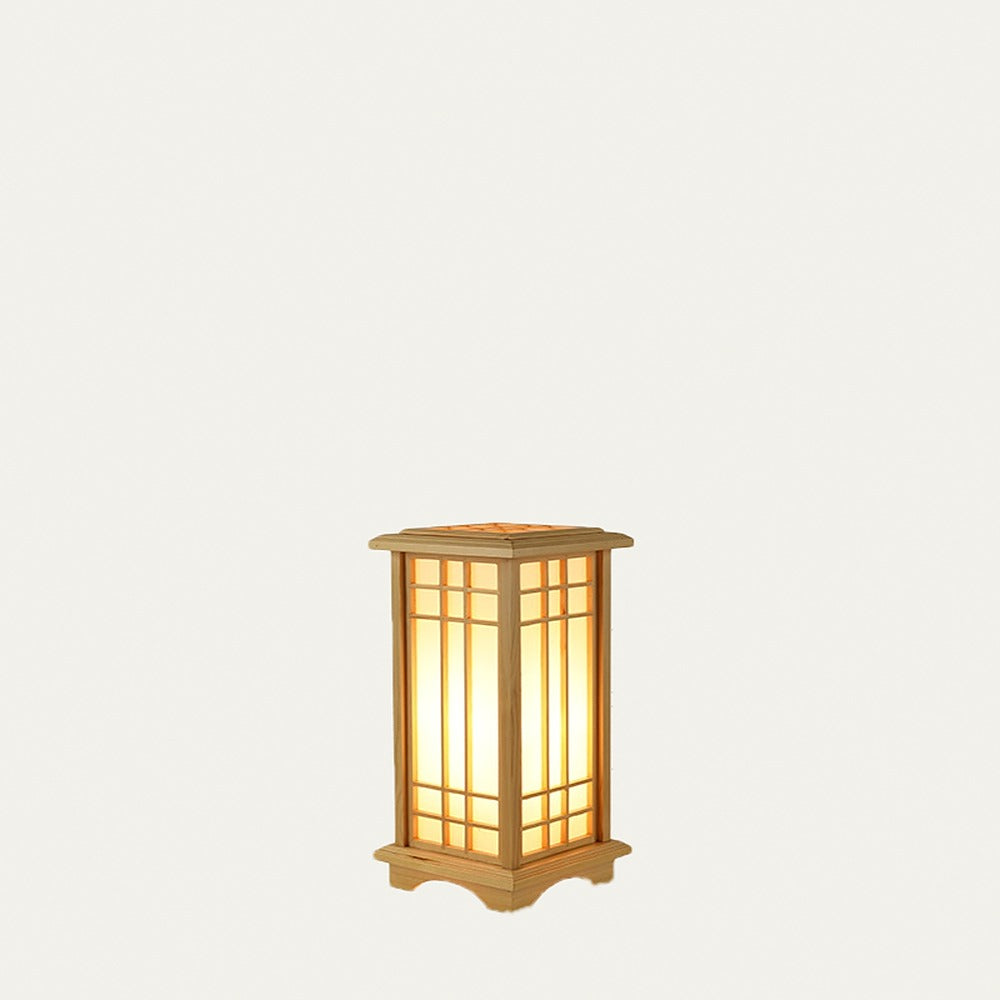 Lampadaire lanterne japonaise en bois – Takamatsu, finition bois clair, H 41 cm